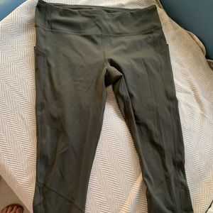 Lululemon leggings with side pocket/zipper on band